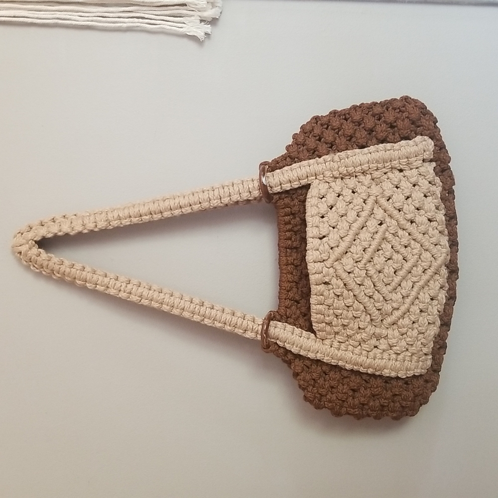Macrame purse